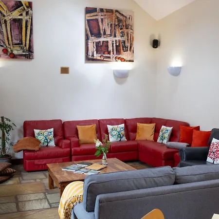 Howgills Barn 度假居 *