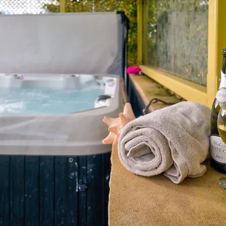 Howgills Barn 度假居 *