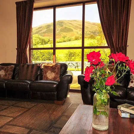 Howgills Barn 度假居 塞德伯